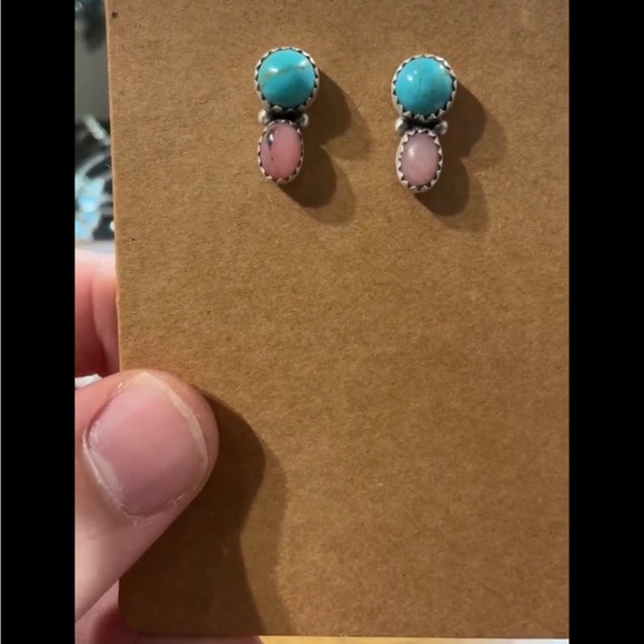 Turquoise and pink opal sterling silver stud earrings - Picture 6 of 6